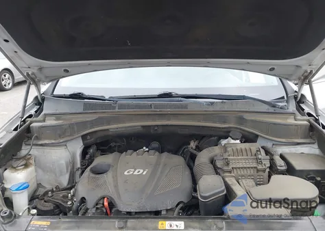 2015 Hyundai Santa Fe Sport 2.4L z USA, uszkodzony, nr VIN 5XYZTDLB2FG300578